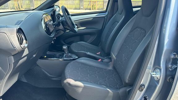 Toyota Aygo X Exclusive Auto CX75YVY #5