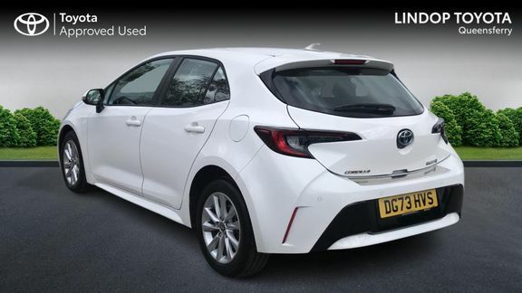 Toyota Corolla Icon 1.8 Hb DG73HVS White #4