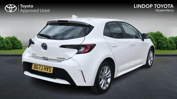 Toyota Corolla Icon 1.8 Hb DG73HVS White #2