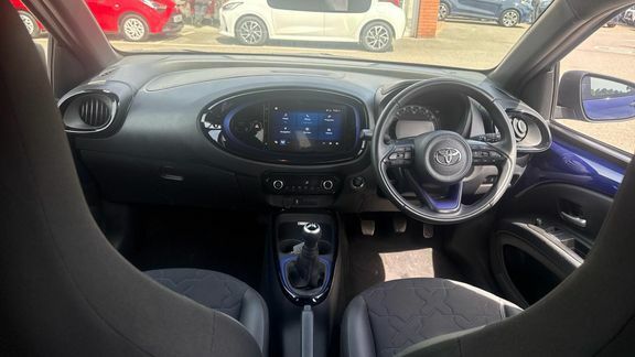 Toyota Aygo X Exclusive Manual CX22VNS Blue #6