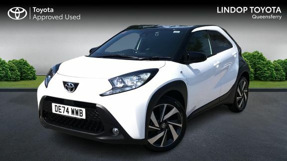 Toyota Aygo X Edge White #3