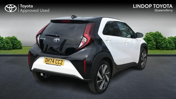 Toyota Aygo X Edge Auto DH74CCZ White #2