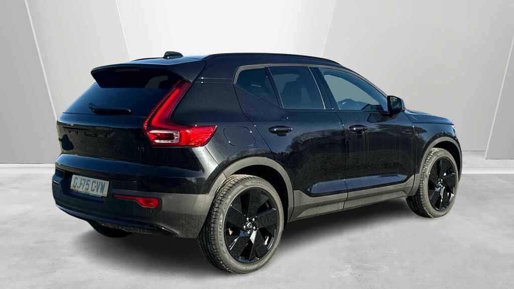 Volvo XC40 Black Edition Plus, B4 Mild Hybrid, GJ75CVW Black #2