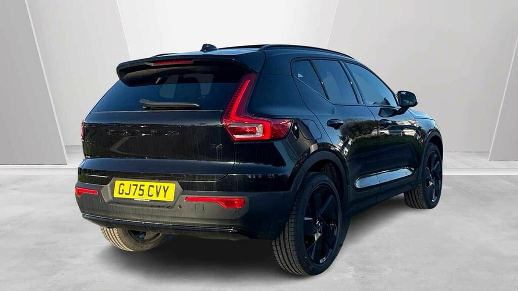 Volvo XC40 Black Edition Ultra, B4 Mild Hybrid, GJ75CVY Black #2