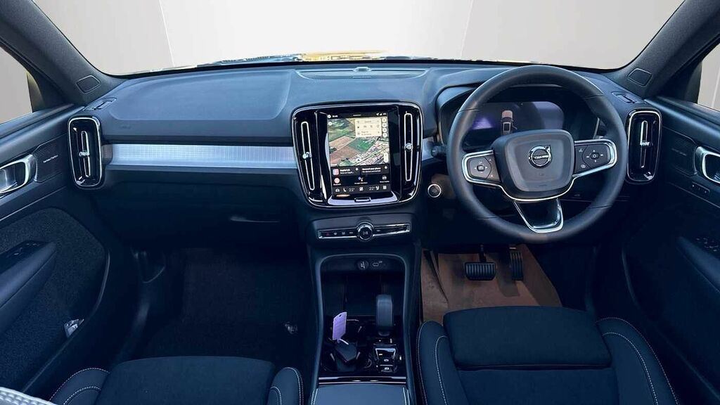Volvo XC40 Black Edition Ultra, B4 Mild Hybrid, GJ75CVY Black #5
