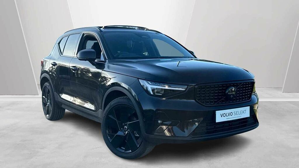 Volvo XC40 Black Edition Ultra, B4 Mild Hybrid, Black