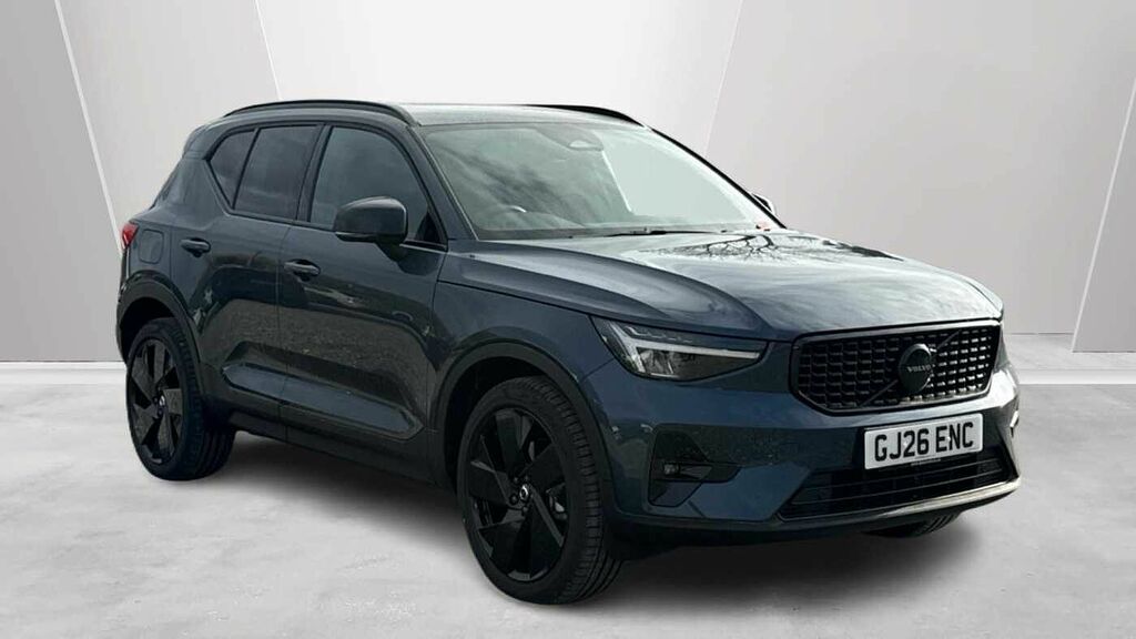 Volvo XC40 Black Edition Plus, B3 Mild Hybrid, Blue