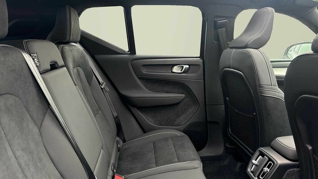 Volvo XC40 Black Edition Ultra, B4 Mild Hybrid, GJ26ENF Grey #6