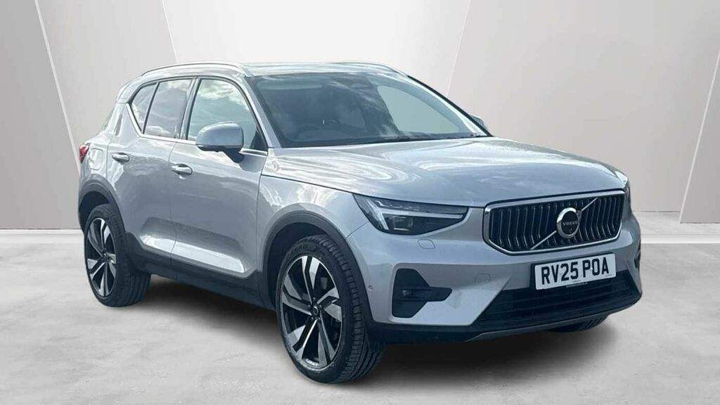 Volvo XC40 Ultra, B3 Mild Hybrid, Bright Silver