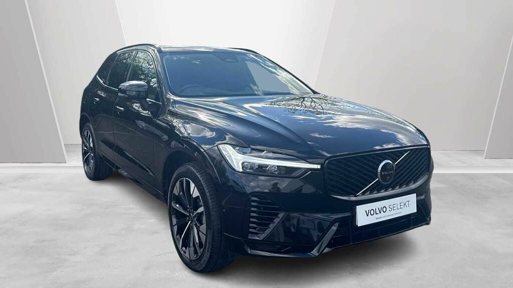 Volvo XC60 Ultra, T8 Awd Plug-in Hybrid Panoramic Roof - 360 RV75WCY Black #2