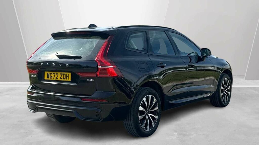 Volvo XC60 Plus, B4 Awd Mild Hybrid, Dark WG72ZDH Black #2