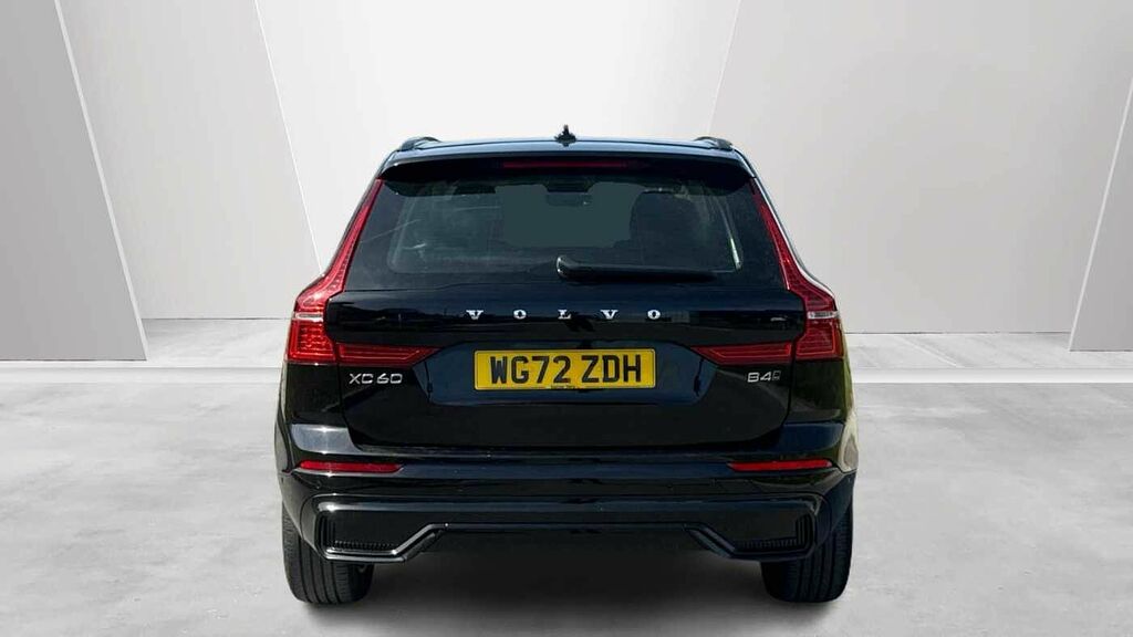 Volvo XC60 Plus, B4 Awd Mild Hybrid, Dark WG72ZDH Black #4