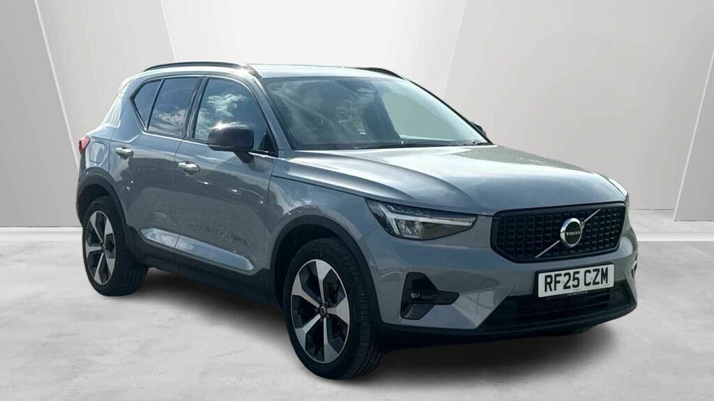 Volvo XC40 Plus, B4 Mild Hybrid, Dark Grey