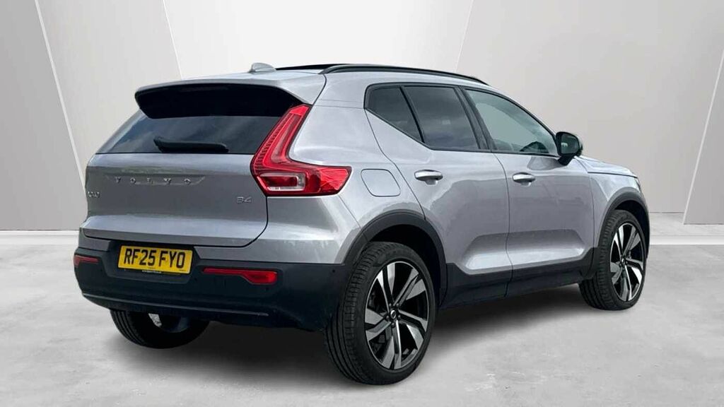 Volvo XC40 Ultra, B4 Mild Hybrid, Dark RF25FYO Silver #3