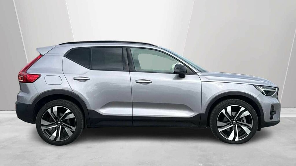 Volvo XC40 Ultra, B4 Mild Hybrid, Dark RF25FYO Silver #6