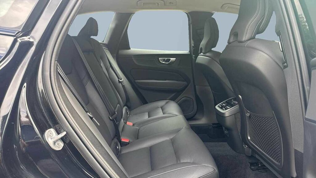 Volvo XC60 Plus, B5 Awd Mild Hybrid Blond Headlining-pilot A CJ23TEO Black #6