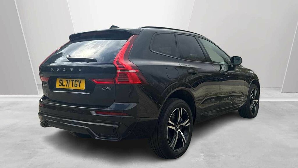 Volvo XC60 R-design, B4 Awd Mild Hybridpark Assist-bluetooth SL71TGY Black #2