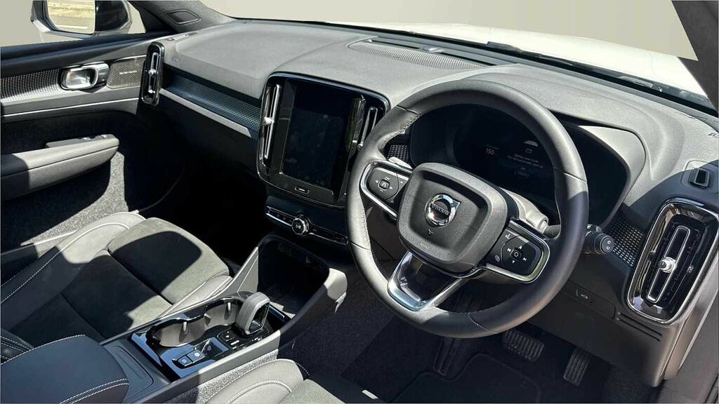 Volvo XC40 Ultimate, B4 Mild Hybridpan Roof-360 Camera- Appl CK23FVV White #4