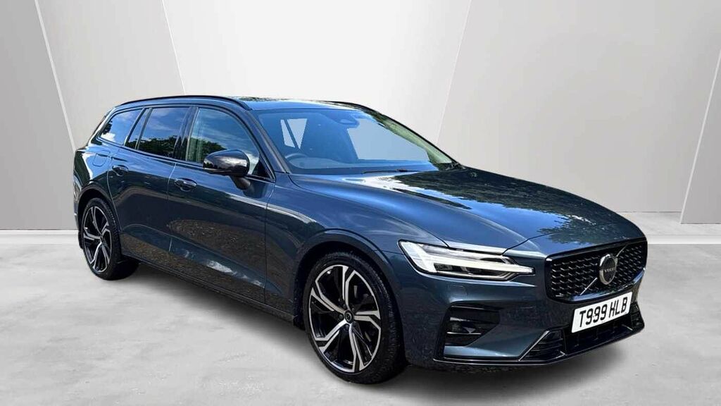 Volvo V60 Ultra, B4 Mild Hybridpan Roof-360 Camera- Mudflap Blue