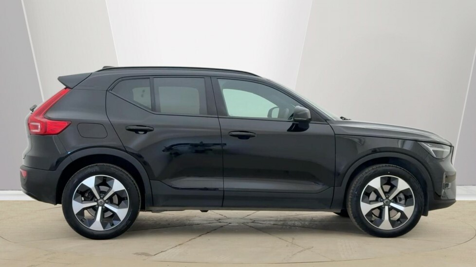 Volvo XC40 Plus, B4 Mild Hybrid, Dark RF25XXP Black #2