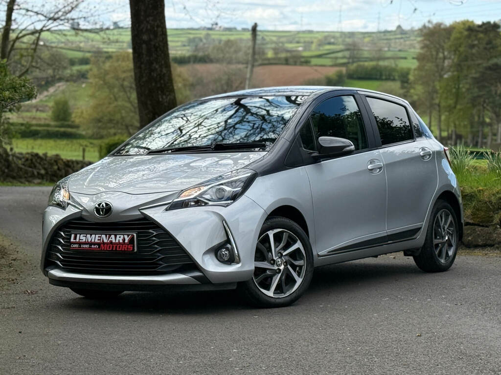 Toyota Yaris 1.5 Vvt-i Y20 Bi-tone Silver
