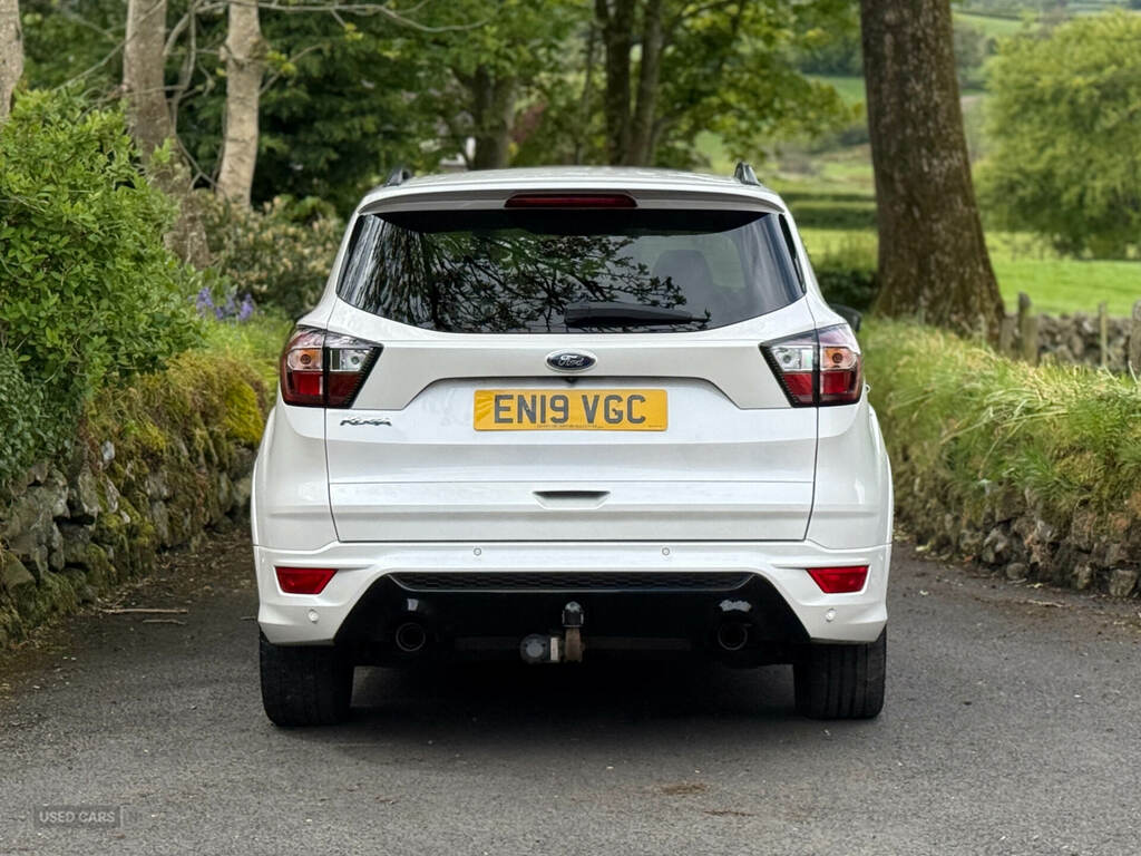 Ford Kuga 2.0 Tdci St-line Edition 2Wd EN19VGC White #4