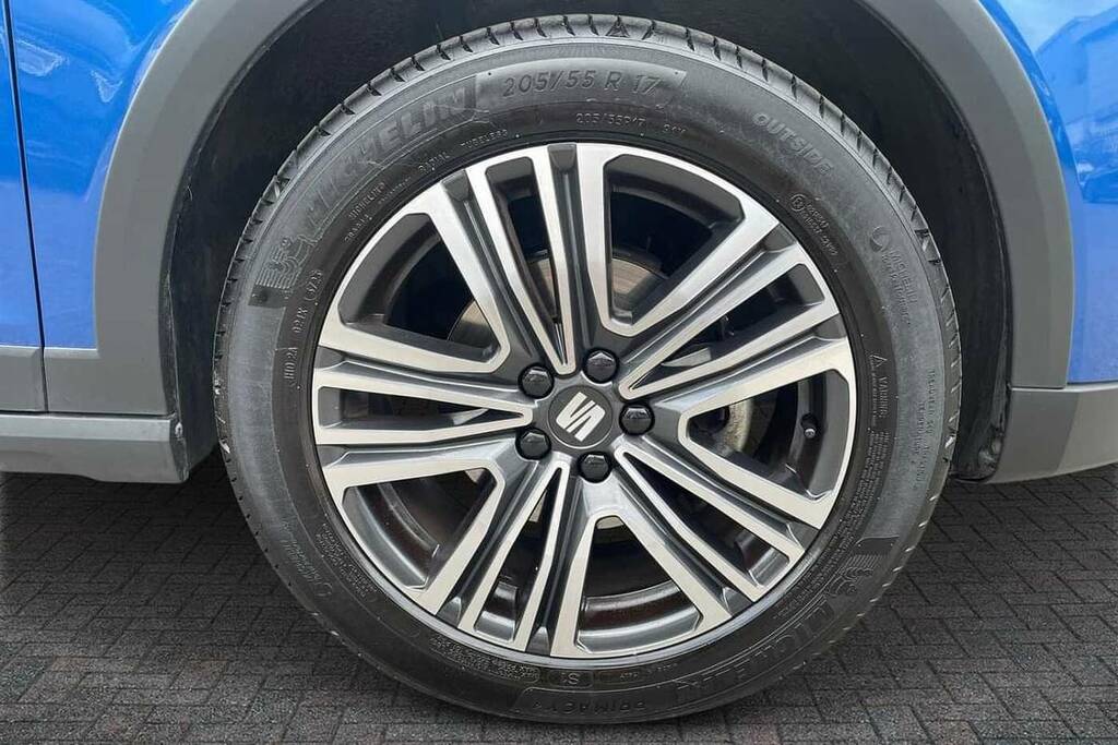 Seat Arona 1.0 Tsi 110 Se Technology Dsg BD73XOJ Blue #5