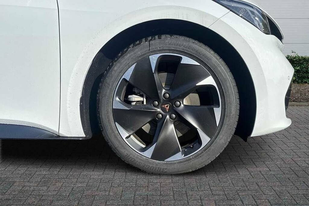 Cupra Born 170Kw E-boost V1 59Kwh White #5