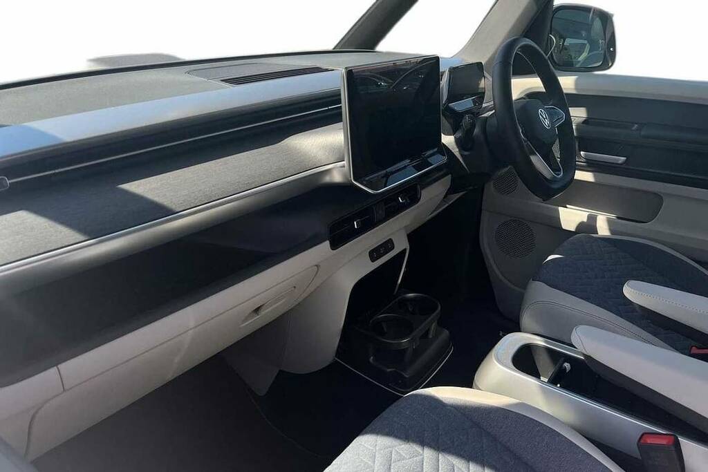 Volkswagen ID.Buzz 210Kw Style Pro 86Kwh Lwb 7 Seat Blue #2