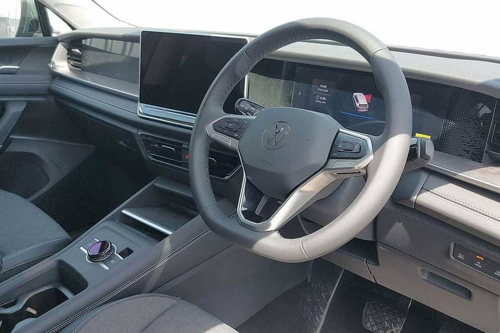 Volkswagen Tayron 1.5 Etsi Match Dsg7 7 Seat Area View Green #6