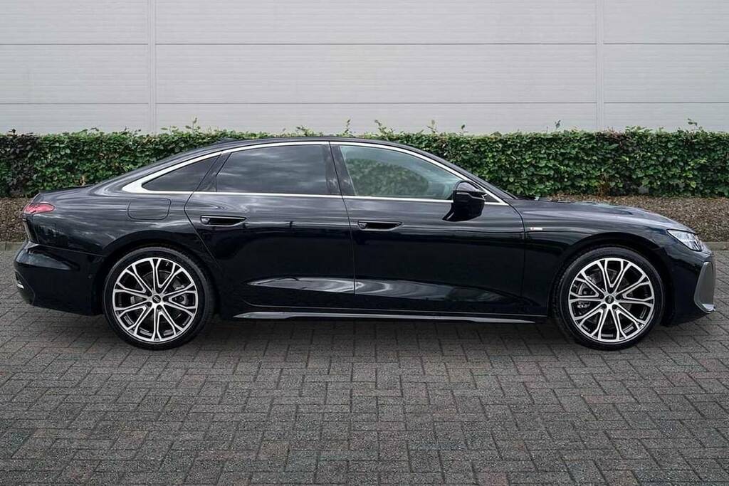 Audi A6 Saloon 2.0 Tdi Quattro 204 S Line S Tronic BG26FSL Black #4