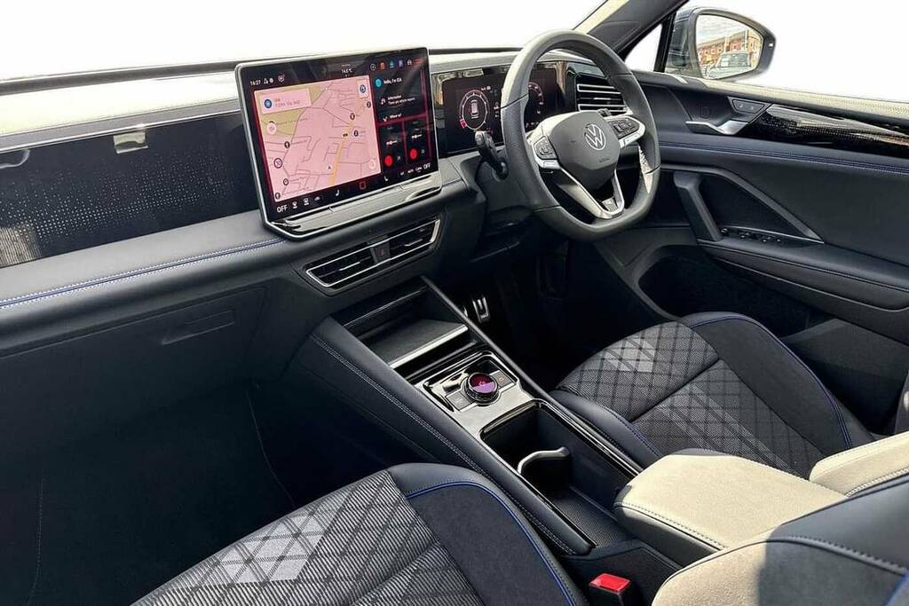 Volkswagen Tiguan 1.5 Etsi 150 R-line Dsg VX26ZDA Grey #2