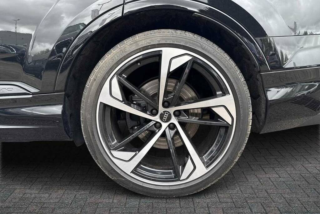 Audi Q7 Sq7 Tfsi Quattro Black Edition Tiptronic Black #5