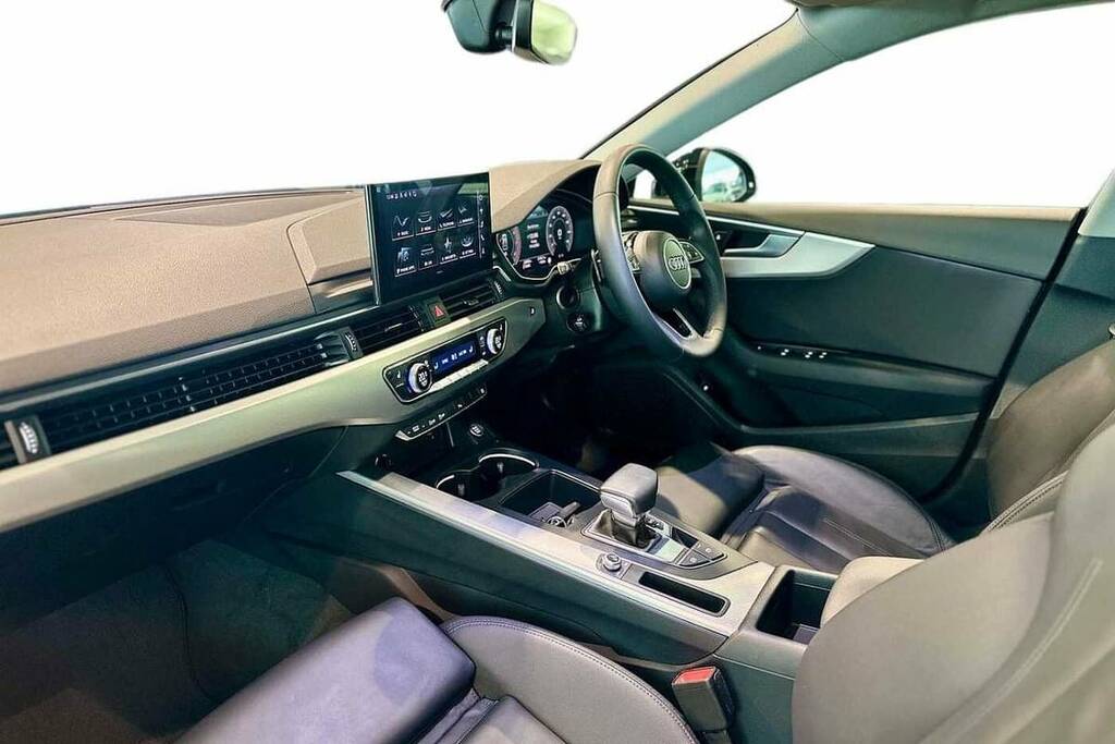 Audi A5 35 Tfsi Sport S Tronic GV24FJZ Black #2