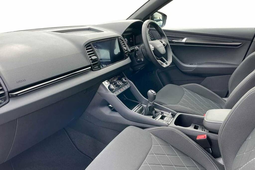 Skoda Karoq 1.5 Tsi Sportline Edition Black #2