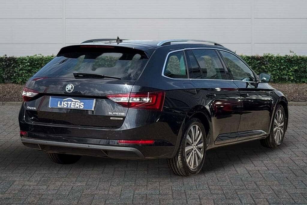 Skoda Superb 1.6 Tdi Cr Se L Executive Greenline Black #5