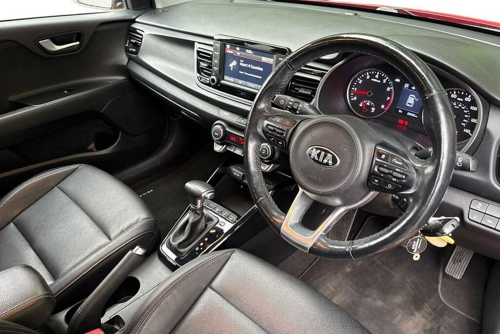 Kia RIO 1.4 3 6 Speed Red #4
