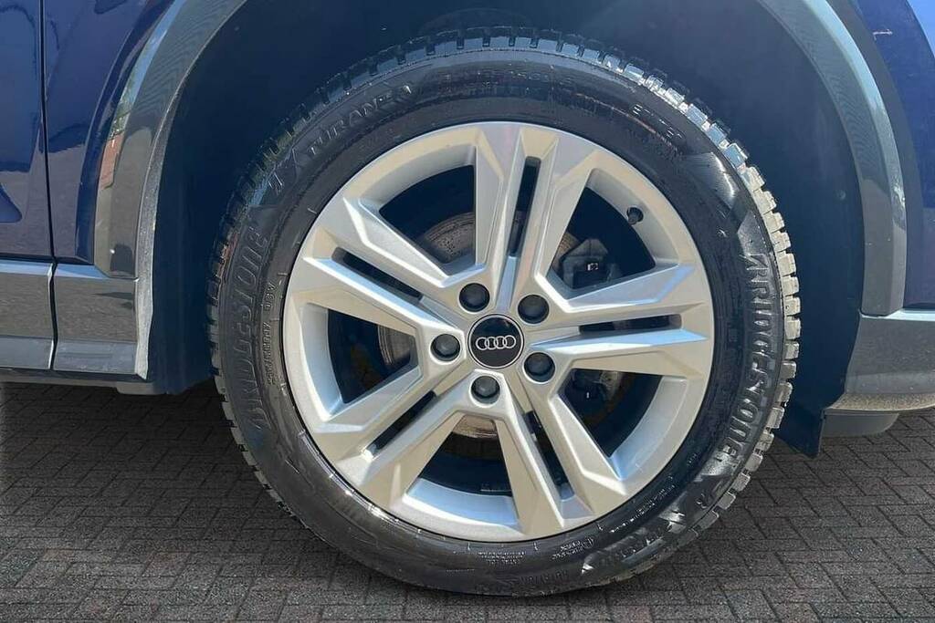 Audi Q2 30 Tfsi Sport BG22PKA Blue #5