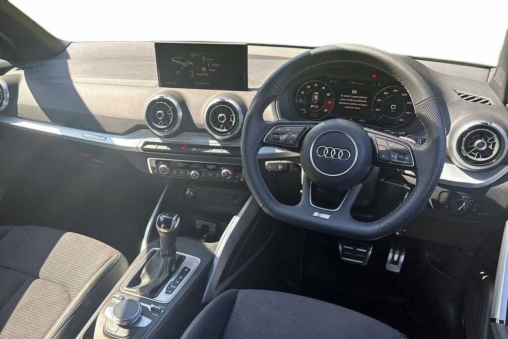 Audi Q2 Sq2 Quattro Black Edition S Tronic VF23KPN Grey #6
