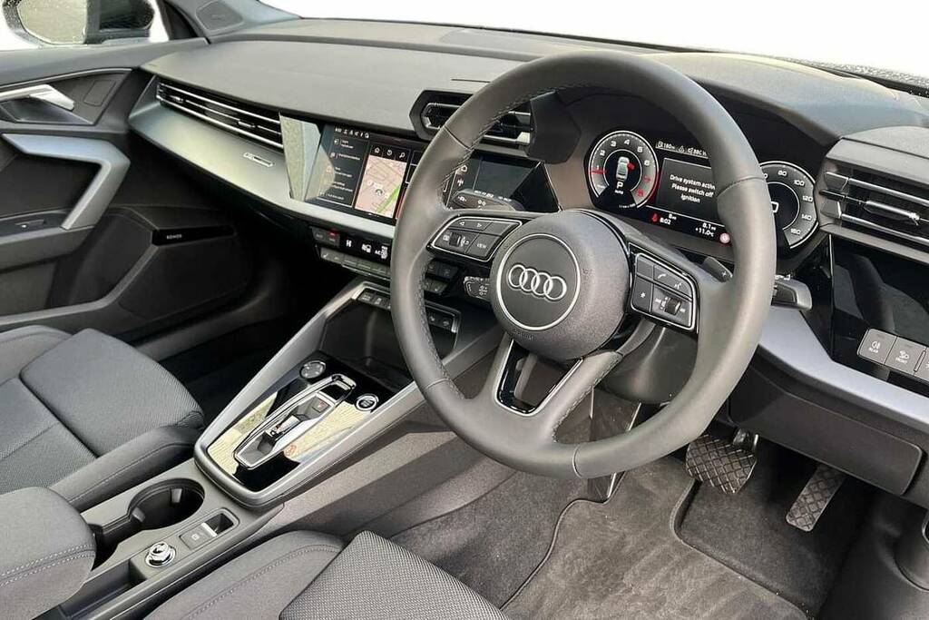 Audi A3 1.5 Tfsi 150 Sport S Tronic BV26ELJ Black #6