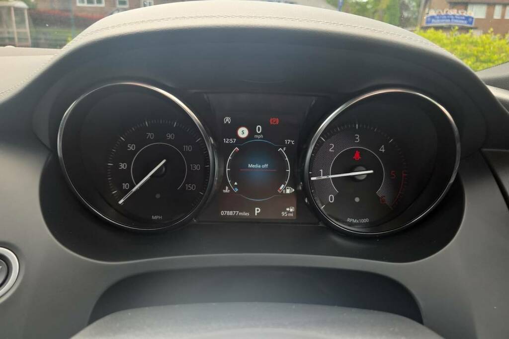 Jaguar E-Pace 2.0D 180 R-dynamic S FJ70XRV Grey #5