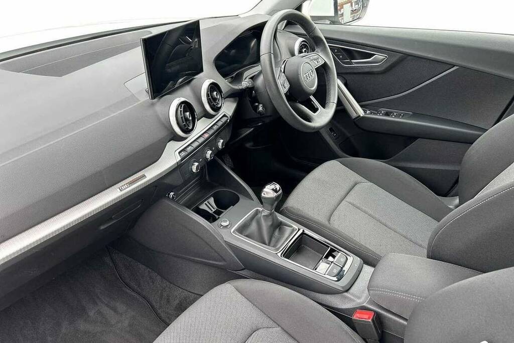 Audi Q2 30 Tfsi 116 Sport VN24LCC White #2