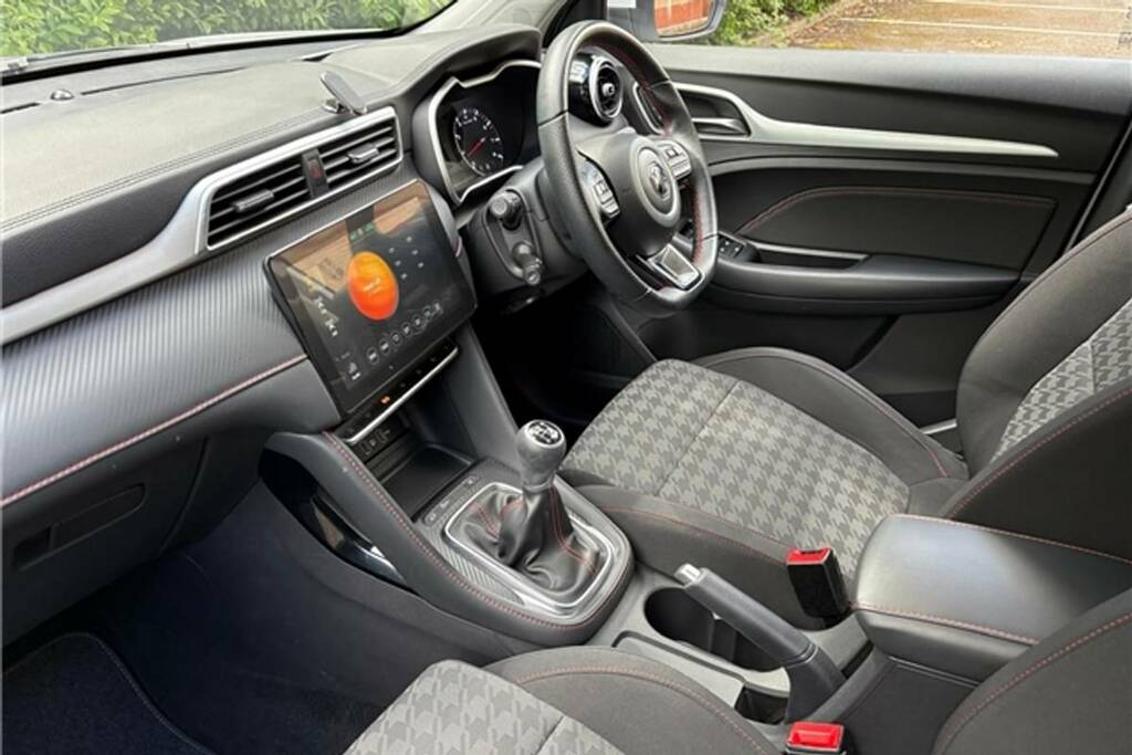 MG ZS 1.5 Vti-tech Excite LM72PNF White #4