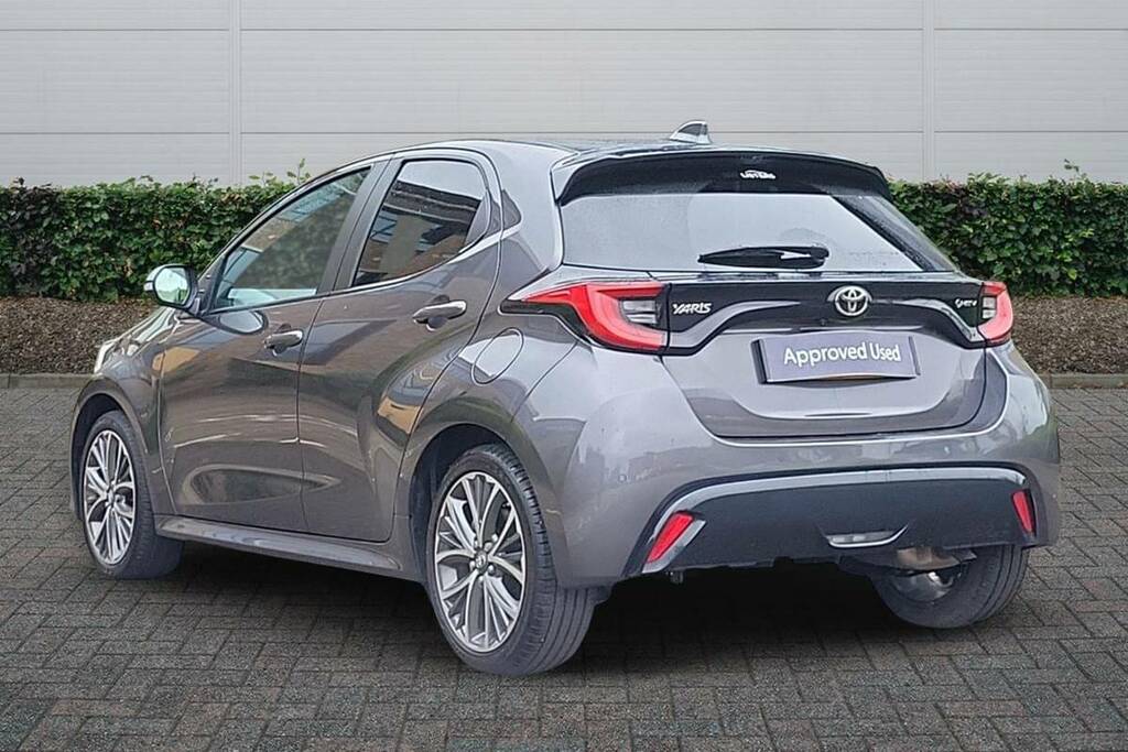 Toyota Yaris 1.5 Hybrid Excel Cvt BA24YGK Grey #2