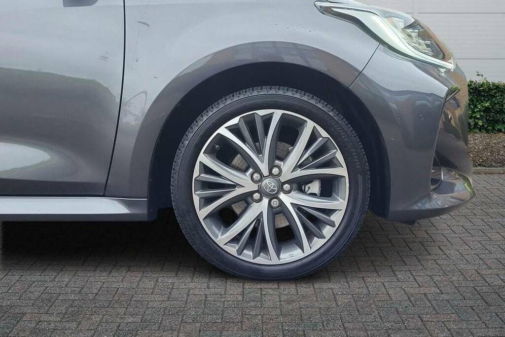 Toyota Yaris 1.5 Hybrid Excel Cvt BA24YGK Grey #6