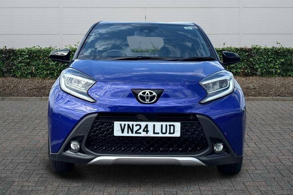Toyota Aygo X 1.0 Vvt-i Exclusive VN24LUD Blue #3