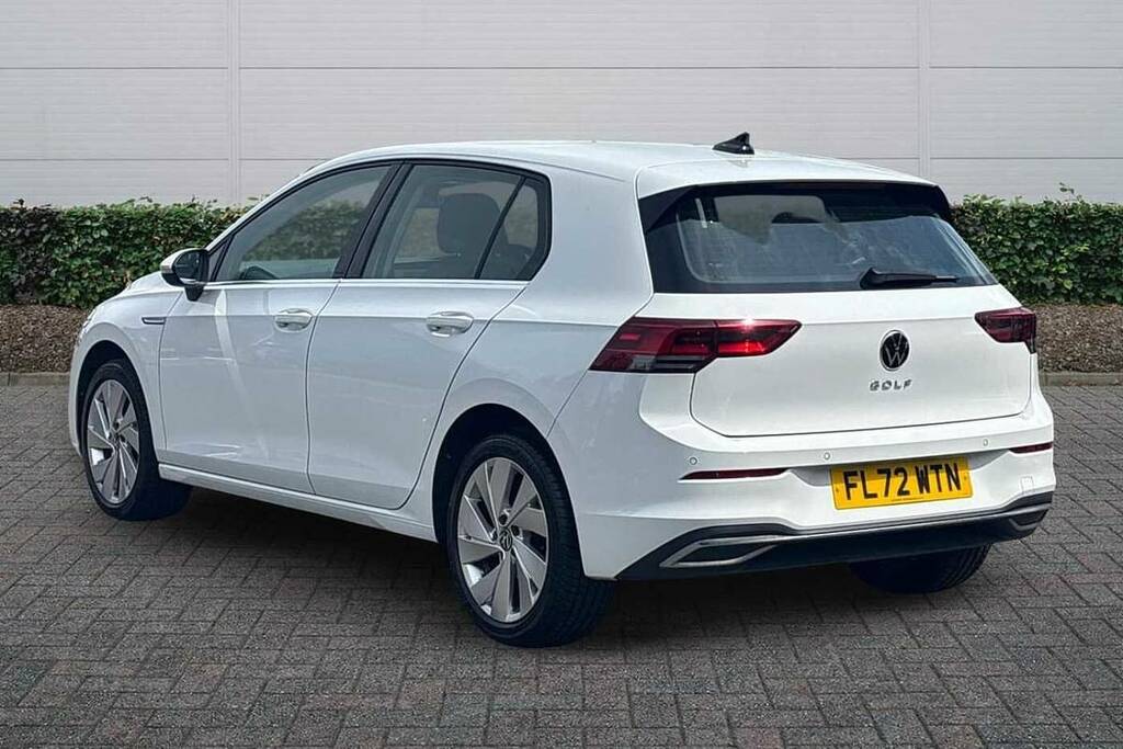 Volkswagen Golf 1.5 Tsi Style FL72WTN White #3