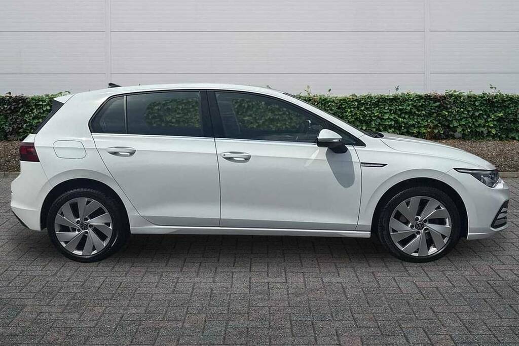 Volkswagen Golf 1.5 Tsi Style FL72WTN White #4