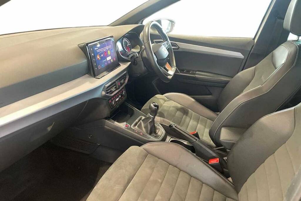 Seat Ibiza 1.0 Tsi 110 Xcellence SD22MXH White #2