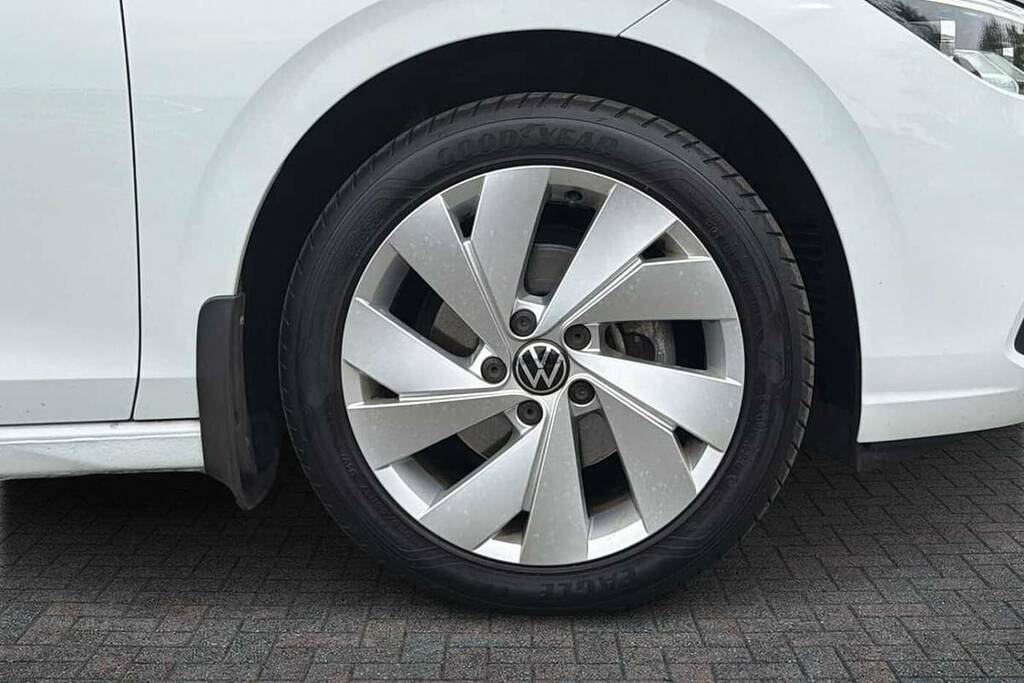 Volkswagen Golf 1.5 Tsi 150 Style VU70MDO White #5